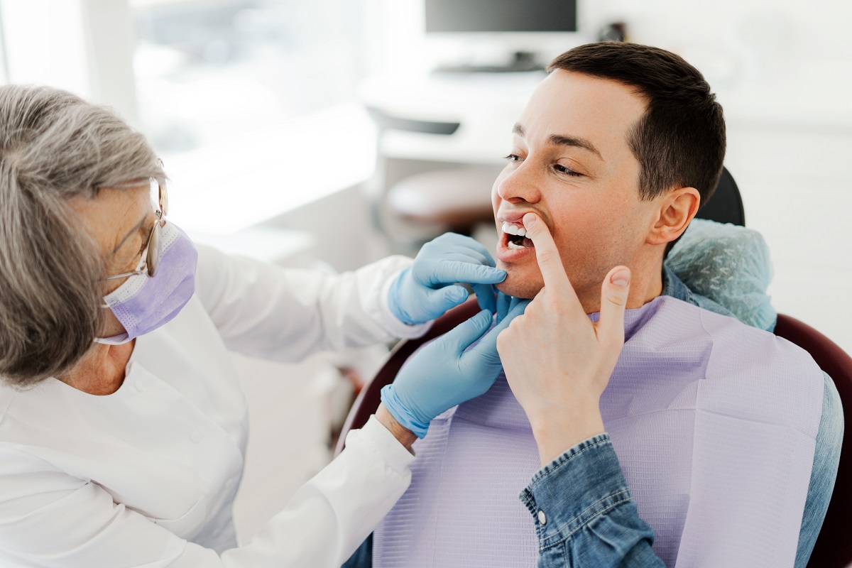 who qualifies for dental implants in florence al