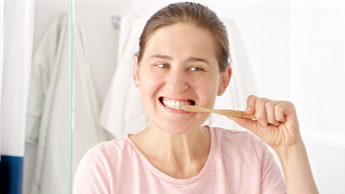 Brushing teeth after eating enamel damage florence dentist share insights